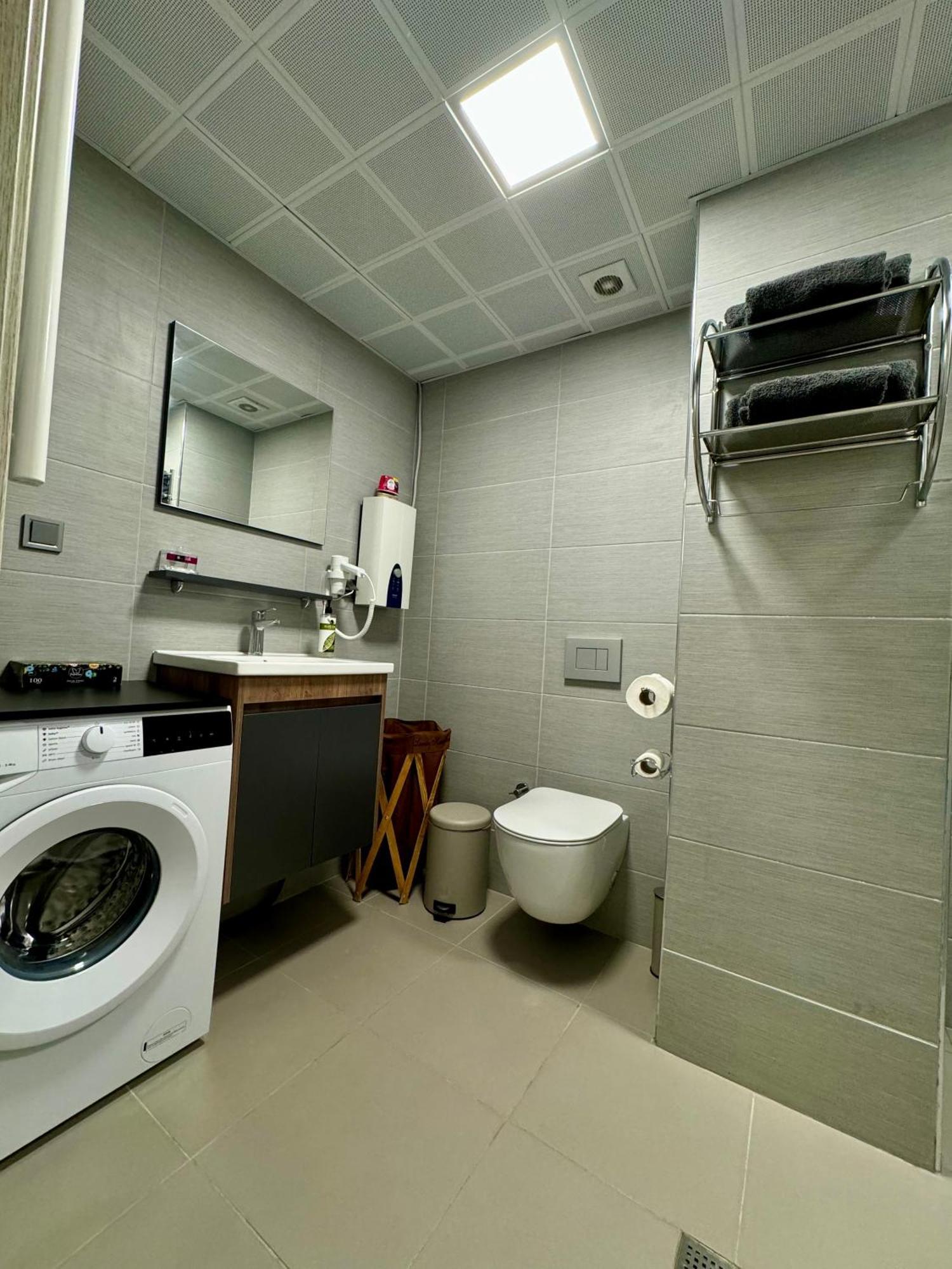 Royal Kate Spa Included, 32Nd Floor Üsküp Dış mekan fotoğraf